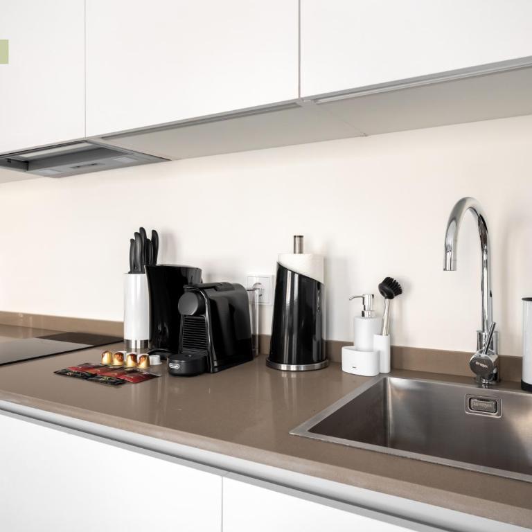 Limehome Sevilla Calle Torcuato Luca de Tena - Digital Access - Apartamento Estándar - 3
