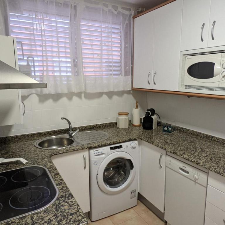 Jacob Apartament - Mas d'en Gran - Two-Bedroom Apartment with Terrace - 6