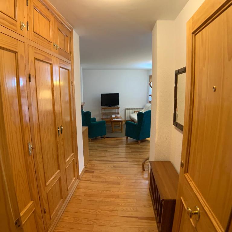 B35 - Edif. Sayo IV Apartamento - Villmor - Apartamento de 2 dormitorios - 4