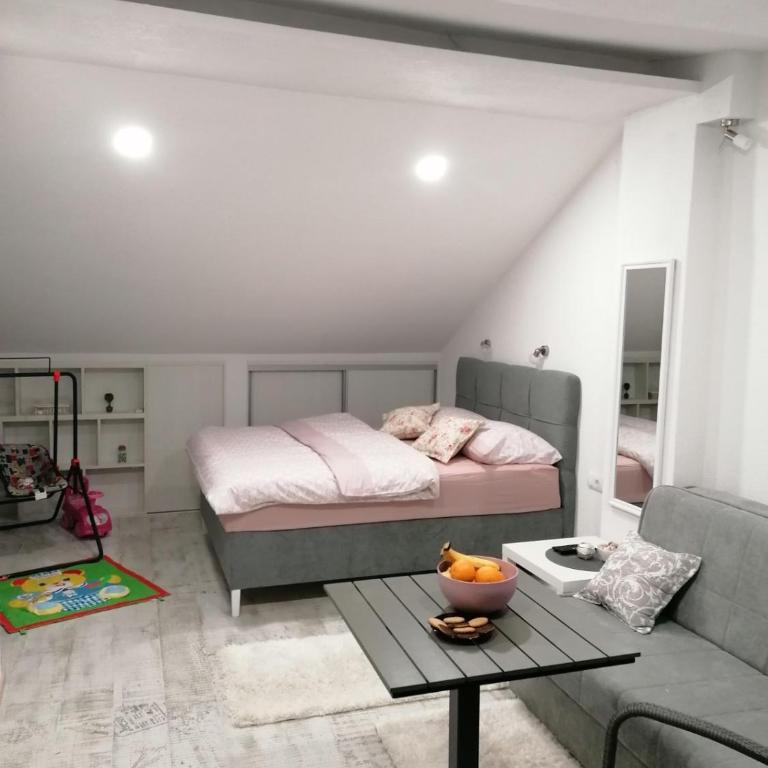 VILA MIRA - Apartman sa Terasom - 15