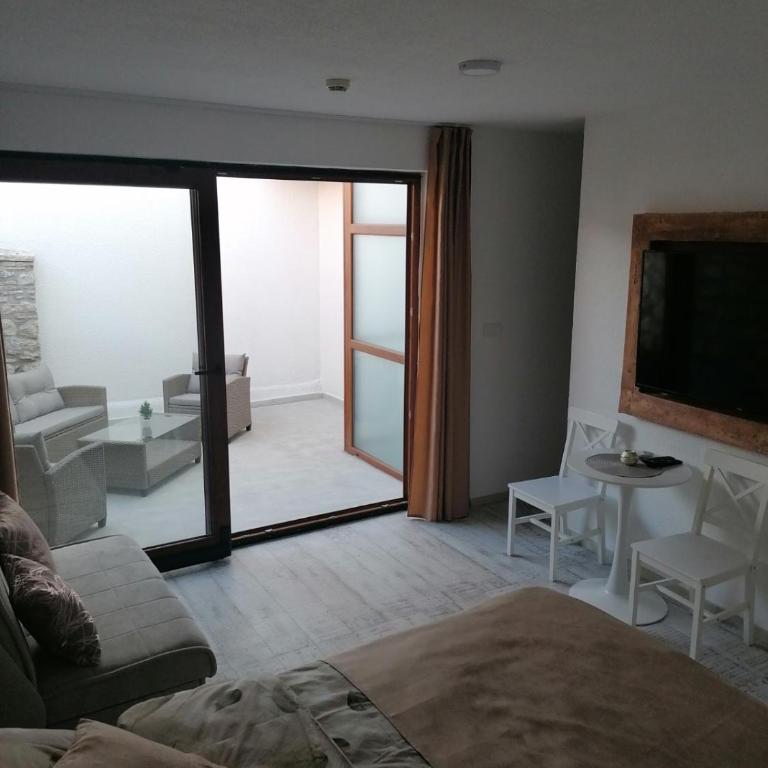 VILA MIRA - Studio sa Terasom - 6