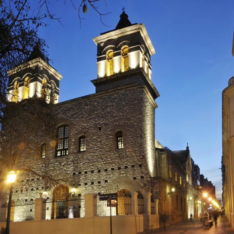 Dpto Panorámico con cochera Polo gastronómico Güemes - Nueva Córdoba Excelente Acceso -Seguridad 24 hs Terraza y asadores!! Sin gastos adicionales - Apartamento de 1 dormitorio - 29