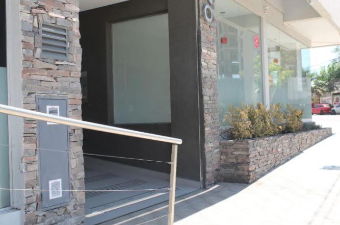 Dpto con pileta y cochera Güemes - Nueva Córdoba -Seguridad 24 hs Terraza y asadores!! Balcón Panorámico! - Apartamento de 1 dormitorio - 28