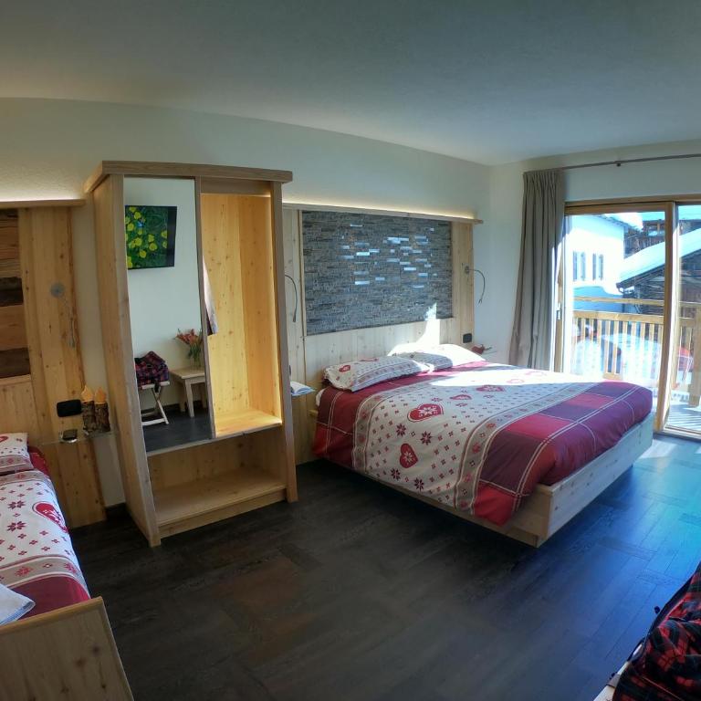 Hotel Carpe Diem - Triple Room with Balcony - 3