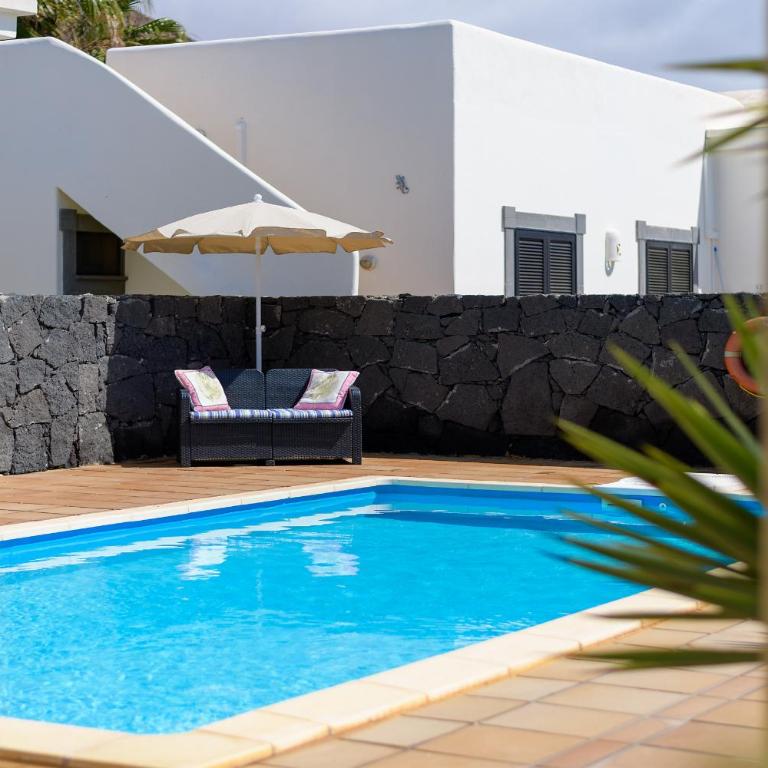 Casa La Goleta, Volcán y Mar - Two-Bedroom House - 3
