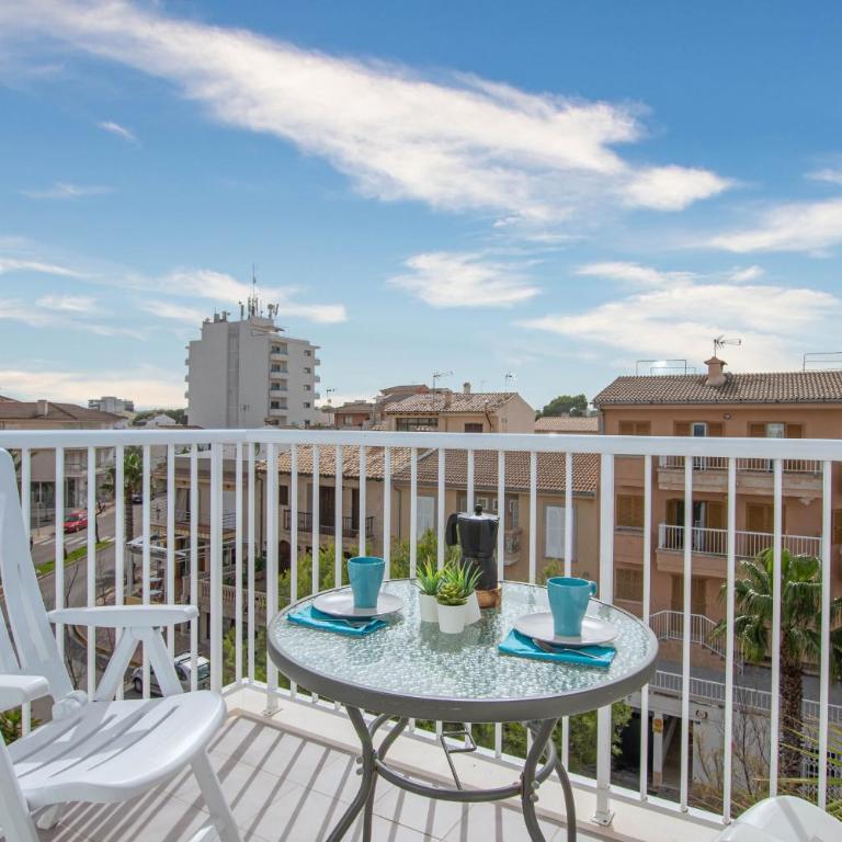 YourHouse Monges Apartment with sea views - Two-Bedroom Apartment - 17