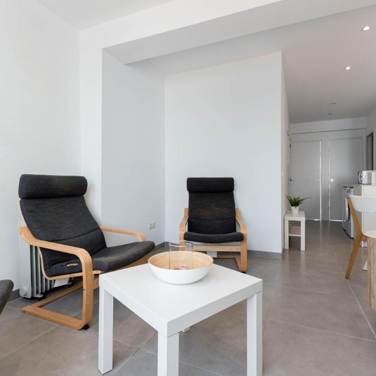 YourHouse Monges Apartment with sea views - Two-Bedroom Apartment - 9