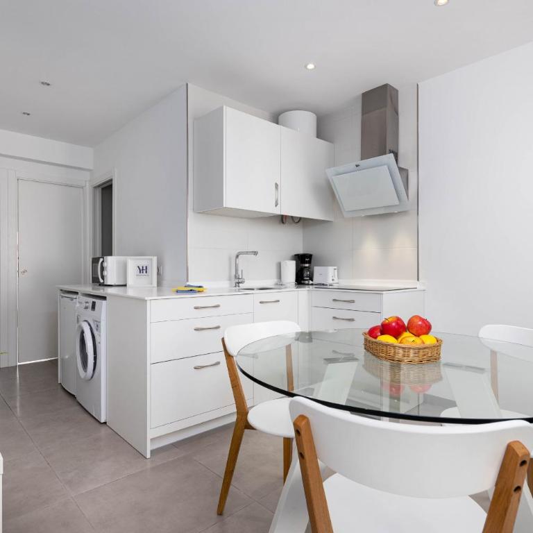 YourHouse Monges Apartment with sea views - Two-Bedroom Apartment - 2