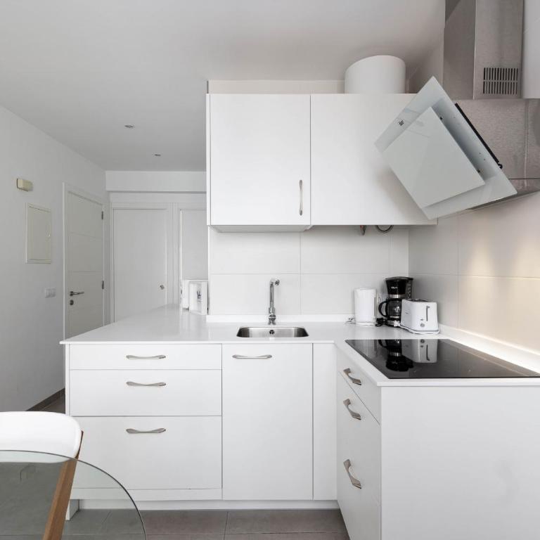 YourHouse Monges Apartment with sea views - Two-Bedroom Apartment - 11