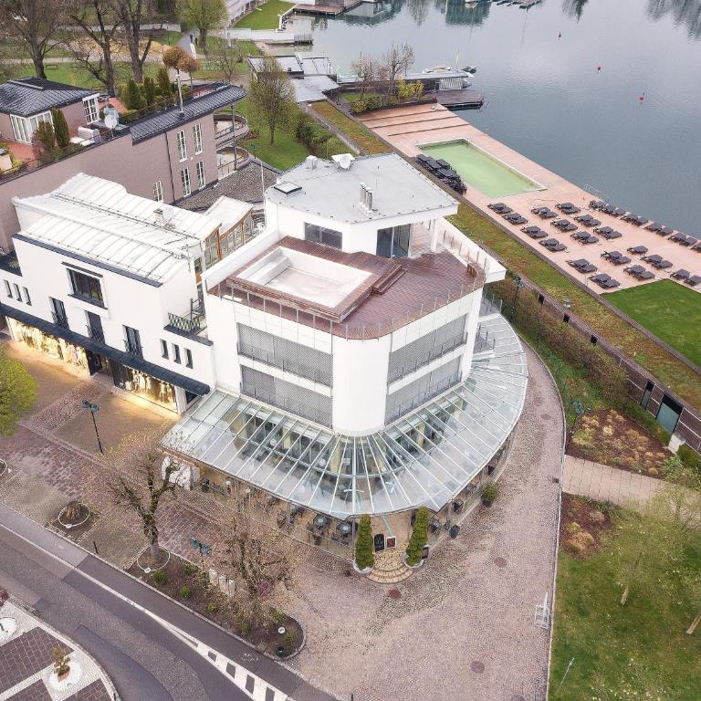 Luxury Living - Luxus Appartements in Velden - Apartment mit Seeblick - 72