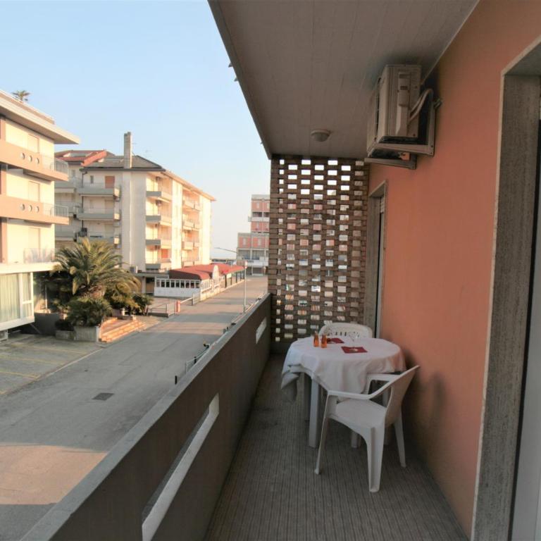 Residence Houston - Appartamento con 2 Camere da Letto - 6