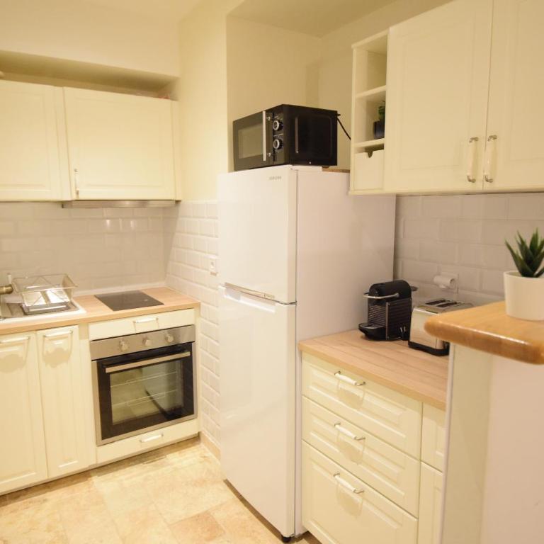 Nice Renting - PAIROLIERE - SPACIOUS FLAT - OLD NICE - MASSENA - TERRACE - Appartement 1 Chambre - 17