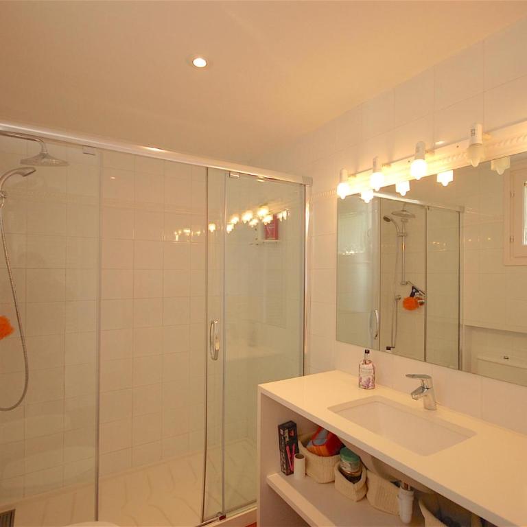 LETS HOLIDAYS Lovely garden house in mar menuda - Villa de 3 dormitorios - 24
