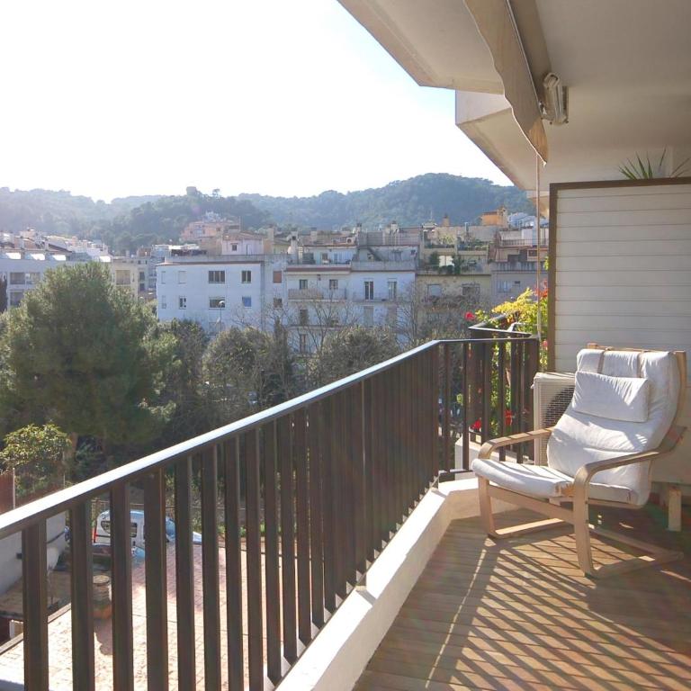 LETS HOLIDAYS Quiet apartment with pool in tossa - Apartamento de 1 dormitorio - 6
