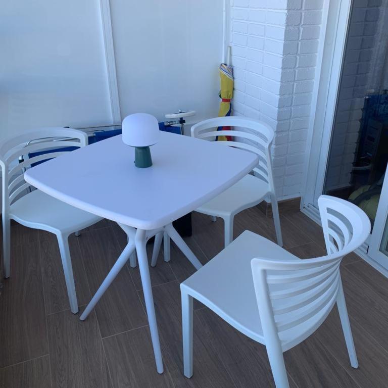 Vue mer exceptionnelle, El Rosario (Marbella). - Apartamento de 1 dormitorio - 5