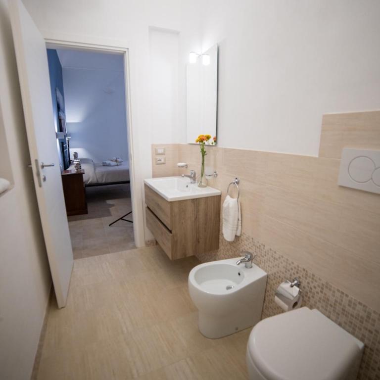 B&B Palazzo Loreto - Camera Quadrupla Premium - 14