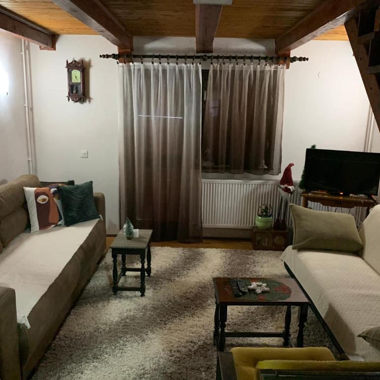 Vikend kuća Čairović - Two-Bedroom House - 4
