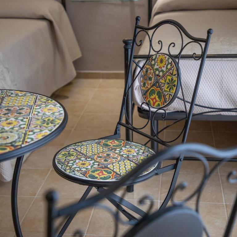 B&B Palazzo Loreto - Camera Quadrupla Classic - 7