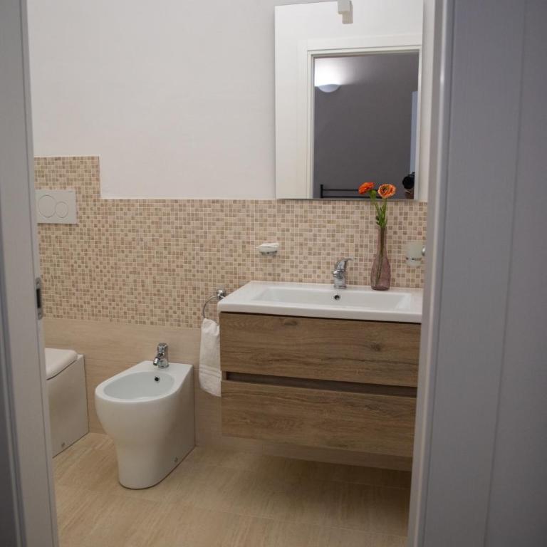 B&B Palazzo Loreto - Camera Quadrupla Classic - 15
