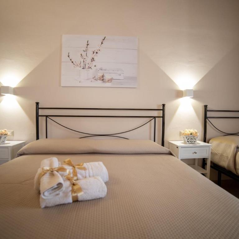 B&B Palazzo Loreto - Camera Tripla con Bagno Privato - 3