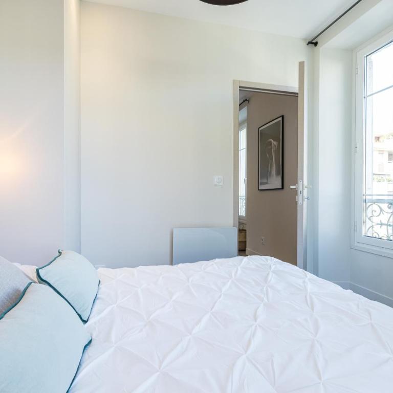 2 BAVASTRO - Beau 2 pieces lumineux et cosy - Climatise - Appartement - 11