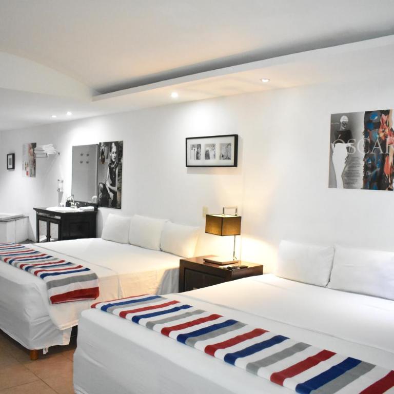 Essenzia de Cancun - Deluxe Double Room with Two Double Beds - 2
