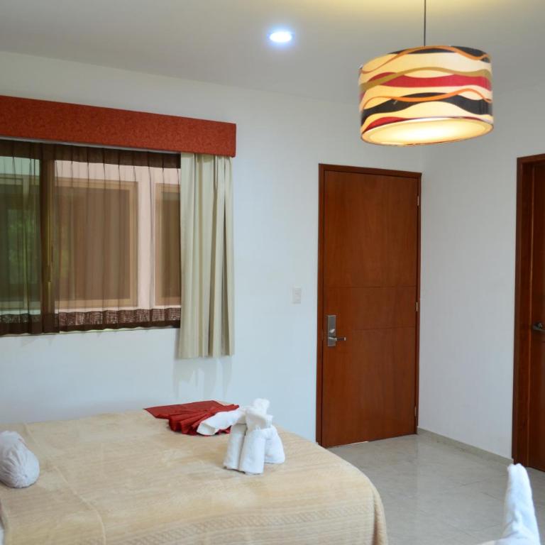 Hotel Real Mercedes - Twin Room - 8