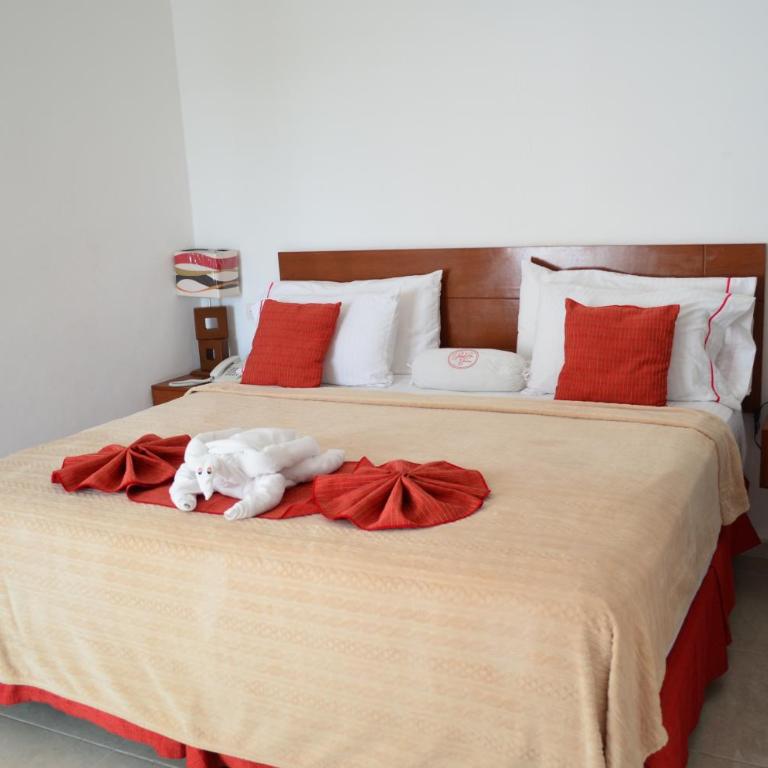 Hotel Real Mercedes - Budget Double Room - 7