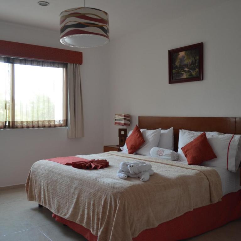Hotel Real Mercedes - Standard Double Room - 4