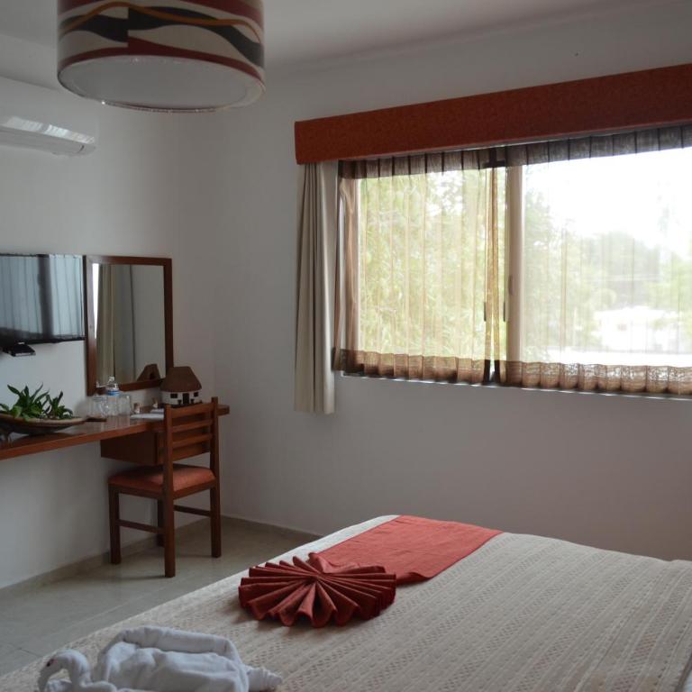 Hotel Real Mercedes - Standard Double Room - 11
