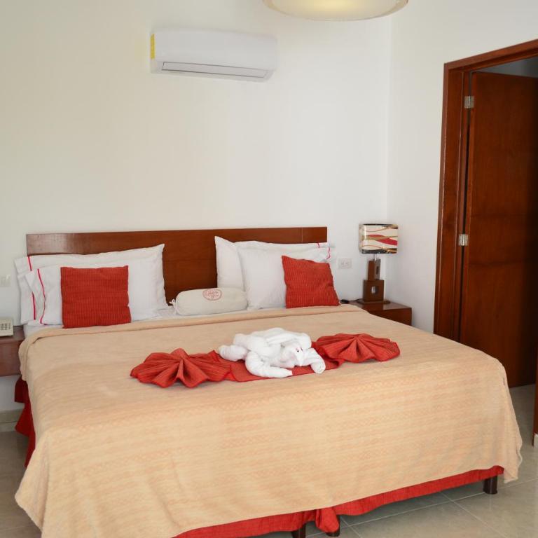 Hotel Real Mercedes - Budget Double Room - 9