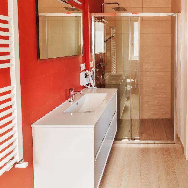 FeMa Apartment & Rooms - Housea - Camera Matrimoniale con Balcone e Vista Mare - 6