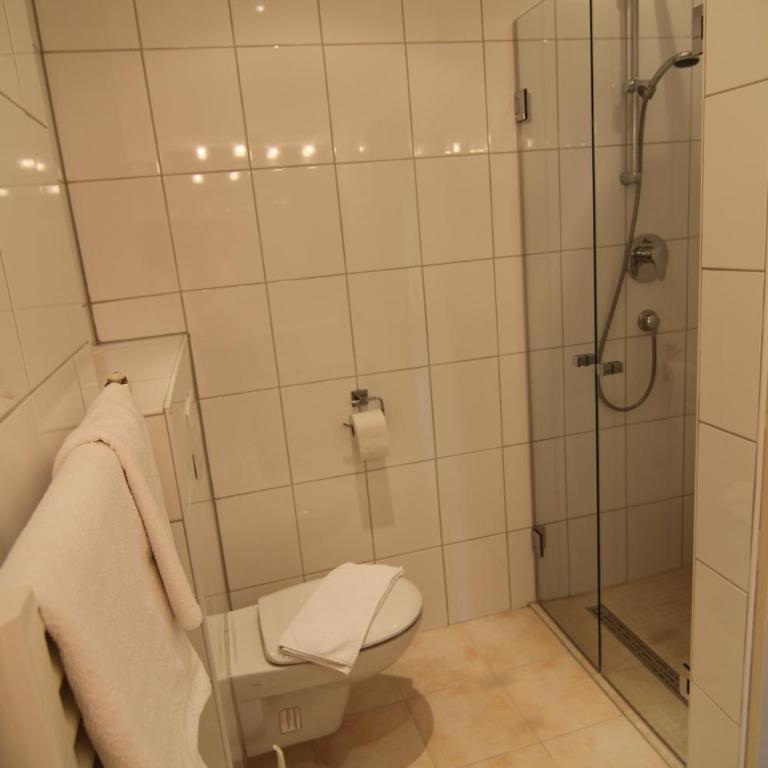 Landhaus Strussnighof - Familienzimmer mit Balkon - 2
