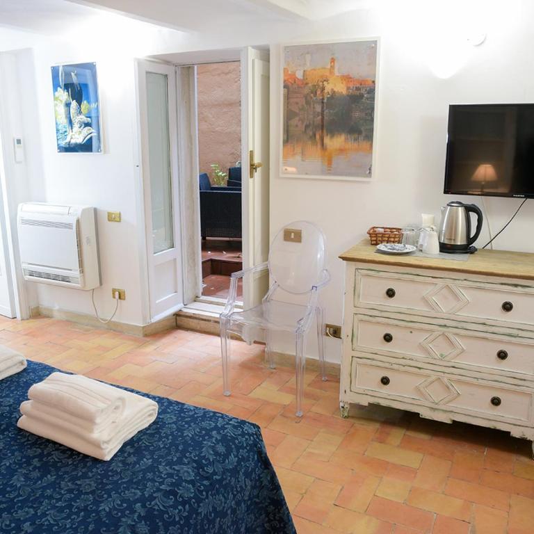 Farnese 48 - Junior Suite con Patio - 5