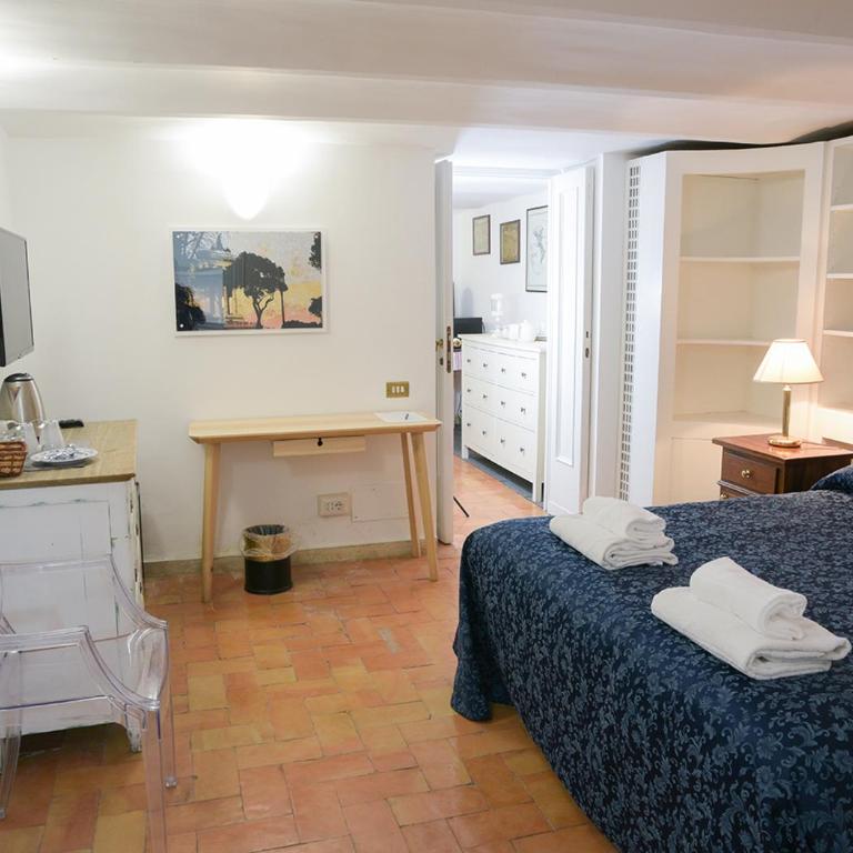 Farnese 48 - Junior Suite con Patio - 3
