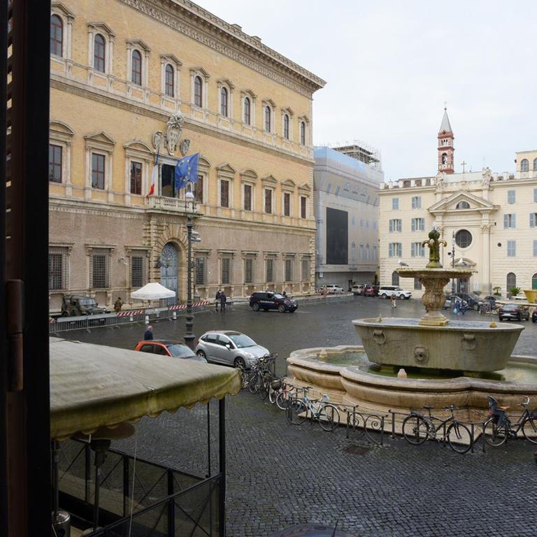Farnese 48 - Suite Deluxe con Vista Città - 1