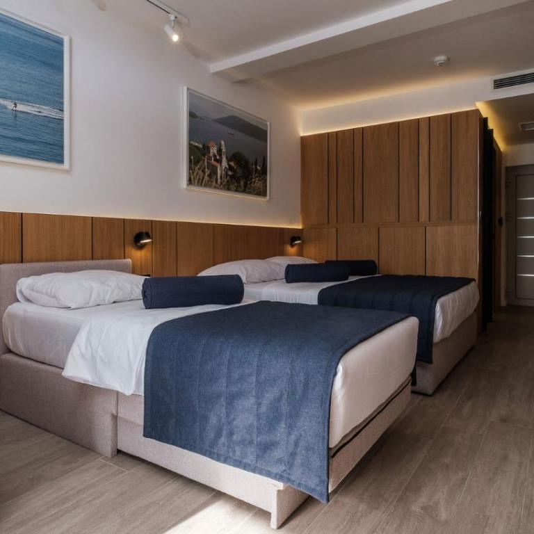 Poseidon The Beach Hotel - Trokrevetna Soba sa Pogledom na More - 4