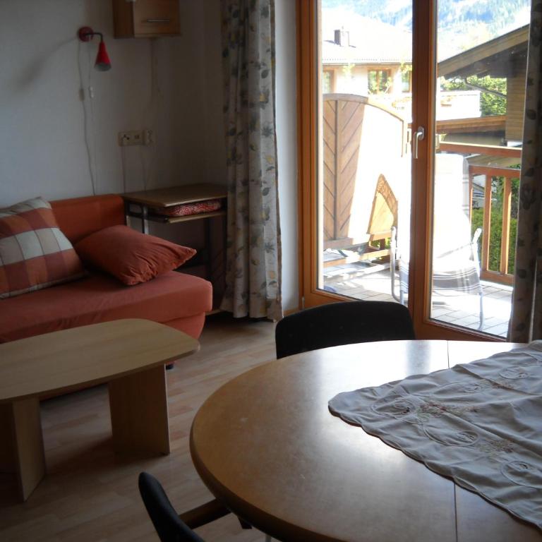 Golf & Ski Appartements Lesak - Apartment mit 1 Schlafzimmer und Balkon - 3