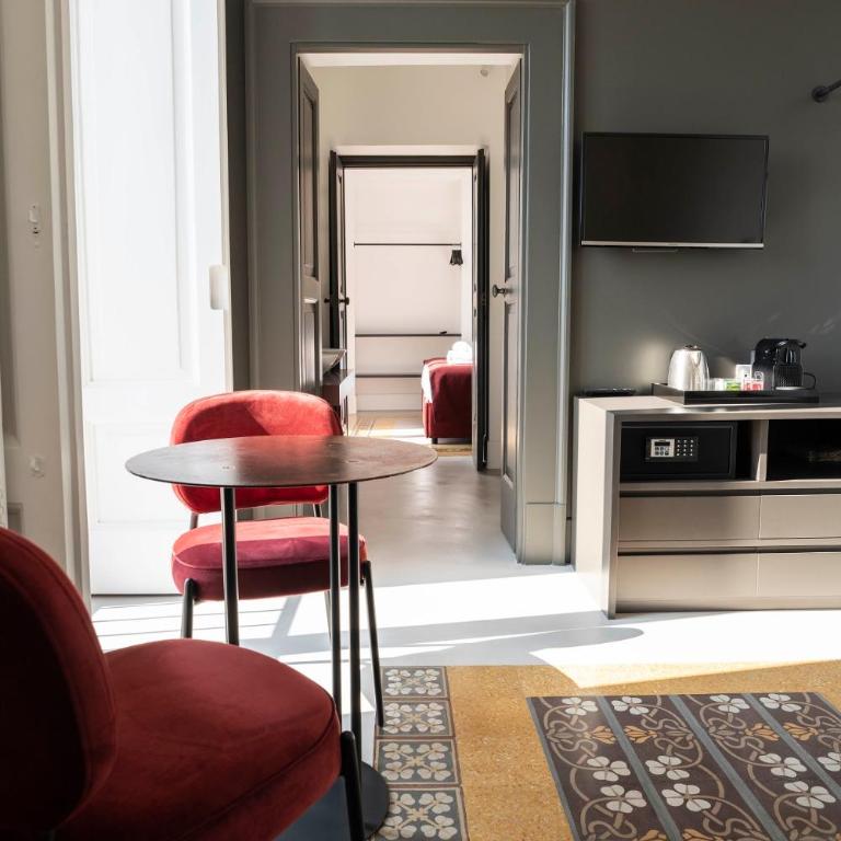 Ciao Bellini - Suite Familiare con Balcone - 9