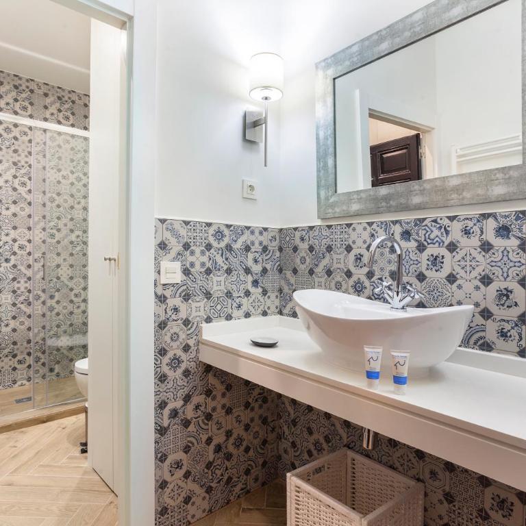 Zoko Suites en Madrid - Five-Bedroom Apartment I - 17