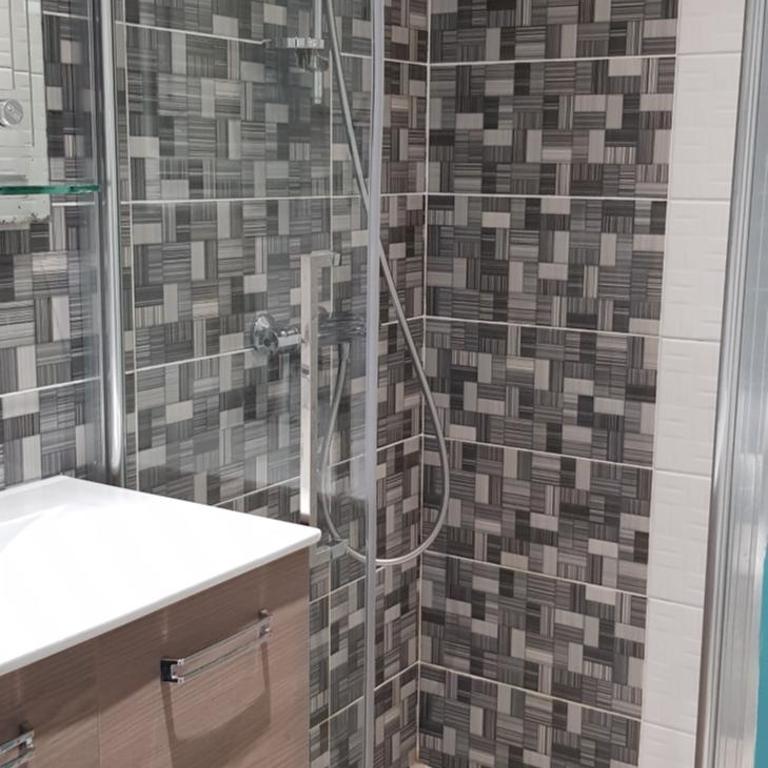 Studio centre ville - Appartement 1 Chambre - 14