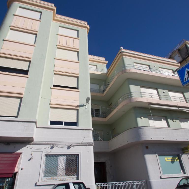 Splendido appartamento fronte mare con box doppio - Apartamento de 3 dormitorios - 2