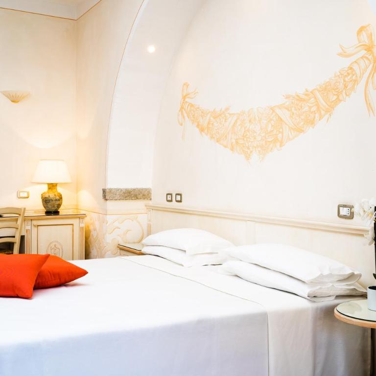 LH Hotel Pozzo Sacro - Camera Tripla Superior - Dependance - 1