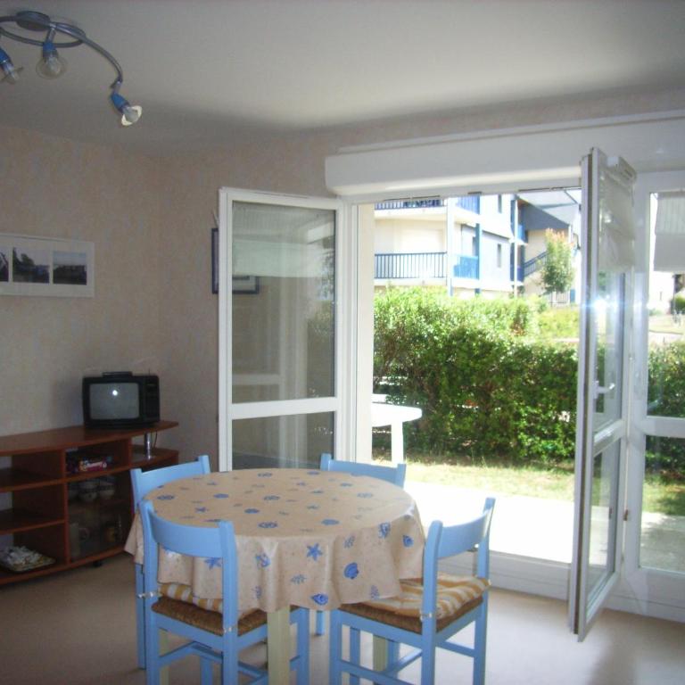 REF 197 Appartement T3 sur le Port du Crouesty - Appartement 2 Chambres - 9