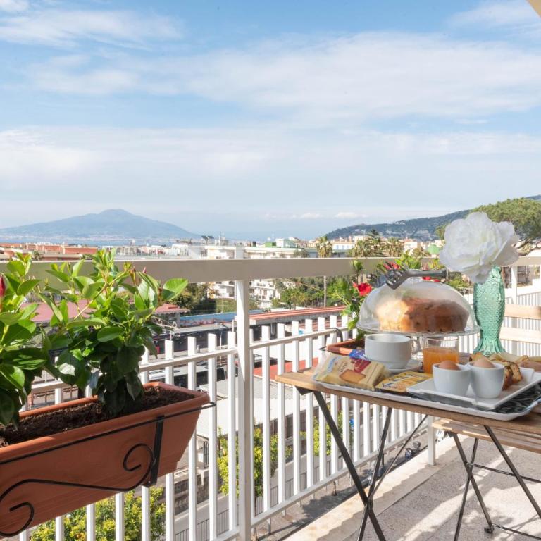 Sirentum Rooms - Double or Twin Room with Sea View - 3