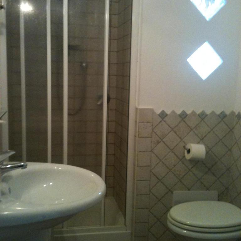 VelaLatina - Deluxe Double or Twin Room - 5