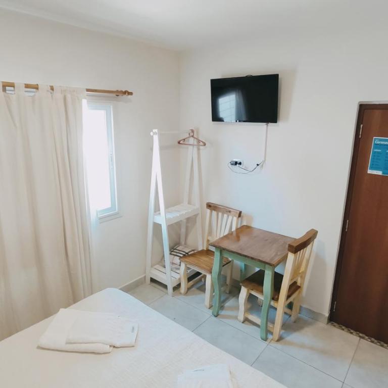 SUEÑO URBANO - Habitación Doble con baño privado - 1 o 2 camas - 17