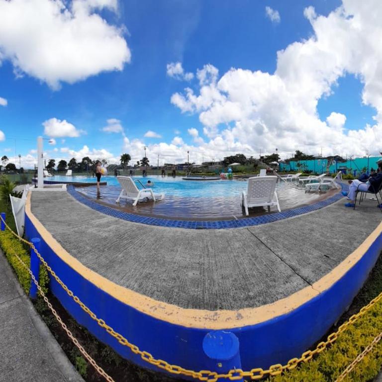 Espectaculares Apartamentos con Piscina - Apartamento de 2 dormitorios - 11