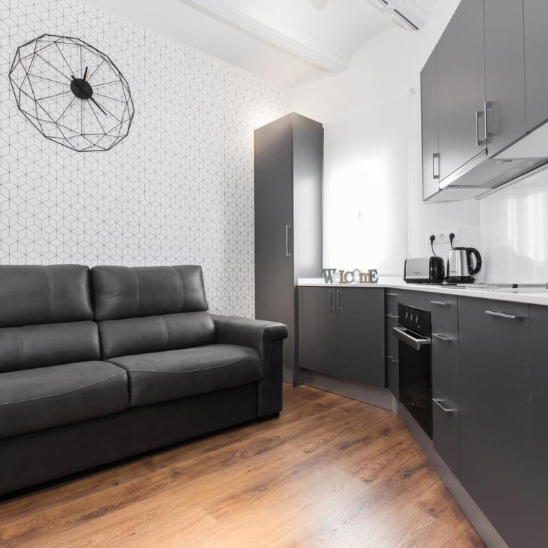 Canela Homes BARCELONA MARINA - Apartment with Terrace - 25