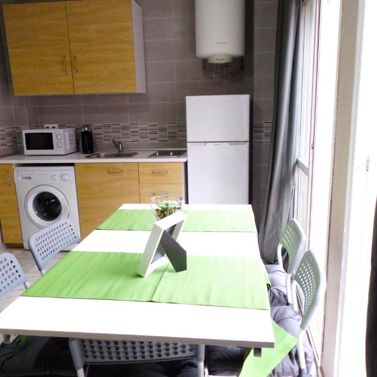 ENJOY Apart. Centro y Playa Cervantes - One-Bedroom Apartment - 5